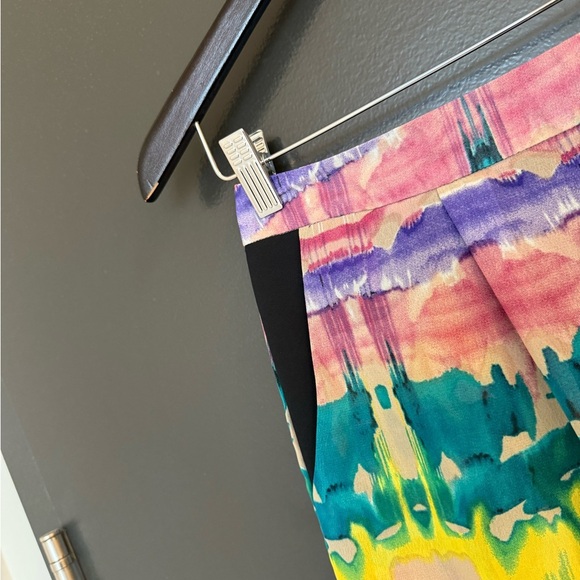 Sandro size 6 EUC Vibrant Patterned Mini Skirt - Picture 4 of 14